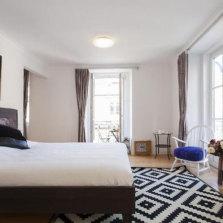 Santa Justa Suites By Homing Lisboa Εξωτερικό φωτογραφία