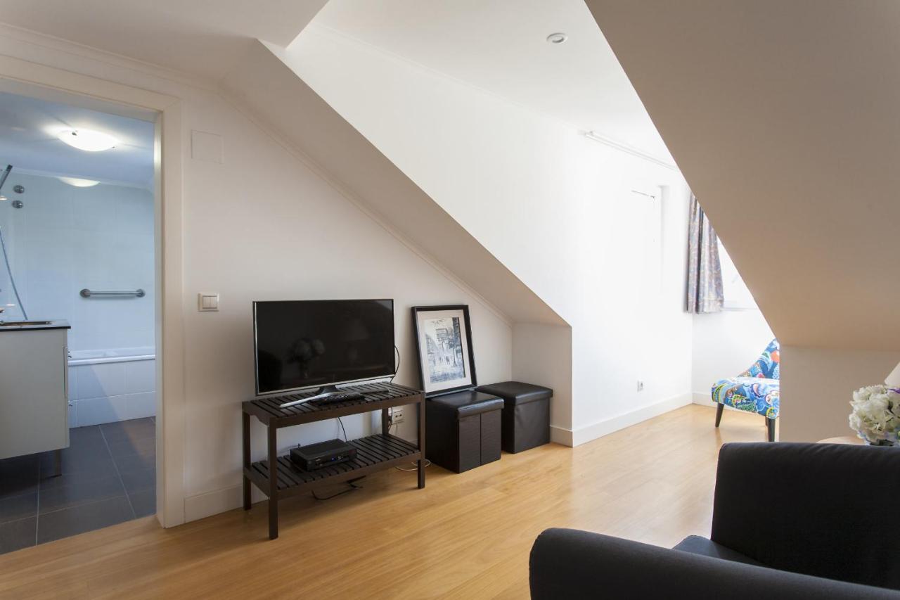 Santa Justa Suites By Homing Lisboa Εξωτερικό φωτογραφία